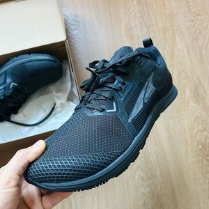 ALTRA Men's Solstice XT 3 Cross  Training Sneaker Shoes, Size 9 M US